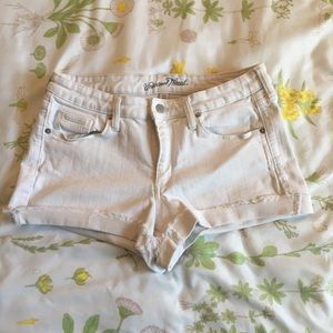 Universal thread white denim shorts